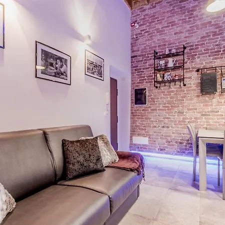 Th Trastevere Luxury-s.cosimato 2bd-2bt Apartment Rom